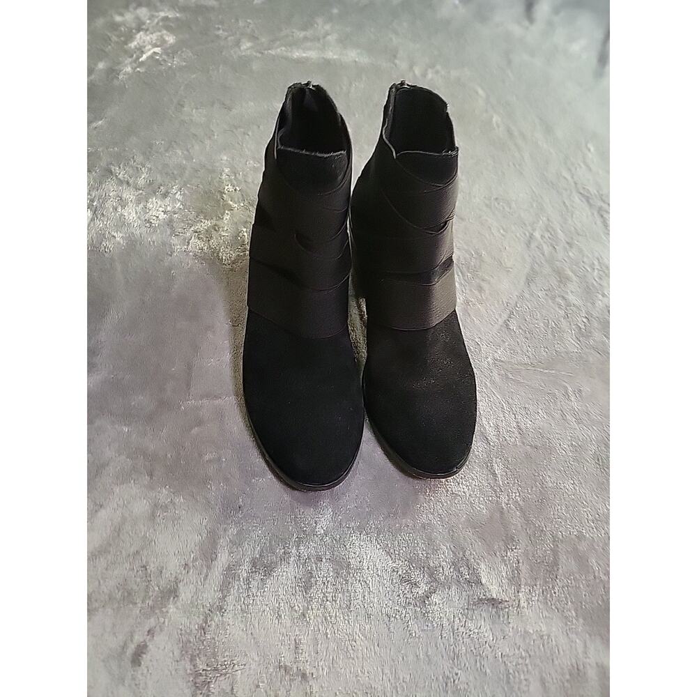 Eileen Fisher Women's Willis Black Sport Suede Bootie Size 8 Block Heel